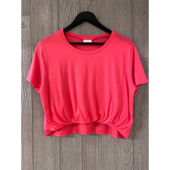 Abound Tops - Abound Twist Tuck Cropped T-Shirt NEW